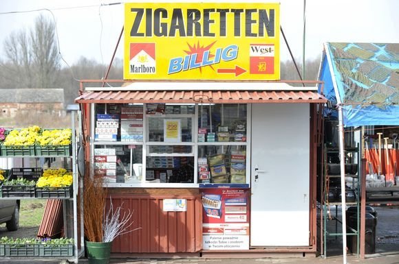 Cigarečių kioskas Lenkijoje