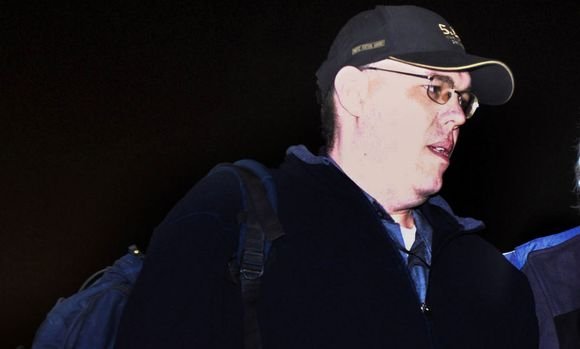 P.Moore'as grįžo į tėvynę.
