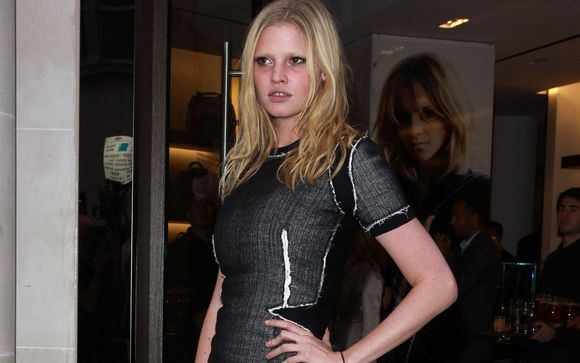 Lara Stone