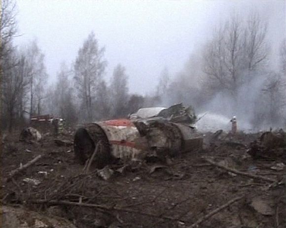 Per aviakatastrofą žuvo Lenkijos prezidentas L.Kaczynskis ir visas Lenkijos politikos žiedas