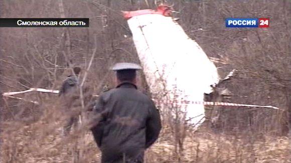 Per aviakatastrofą žuvo Lenkijos prezidentas L.Kaczynskis ir dar mažiausiai 87 keleiviai.