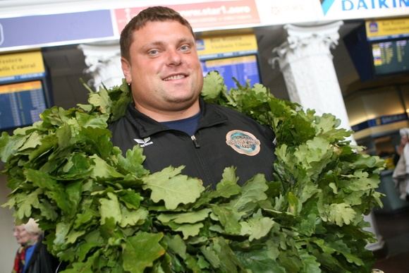 Žydrūno Savicko sutiktuvių Vilniaus oro uoste akimirka