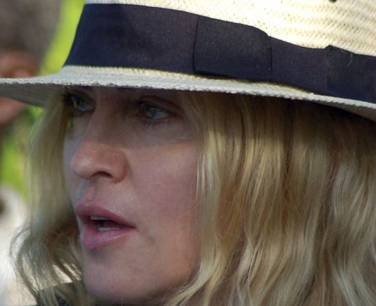 Madonna sunkiai išgyveno dėl nepalankaus Malavio teismo sprendimo, tačiau savo tikslą galiausiai vis tiek pasiekė.