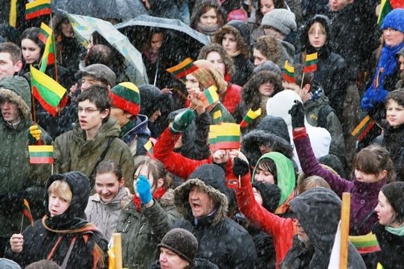 Prastas oras nesutrukdė švęsti Nepriklausomybės atkūrimo dieną.