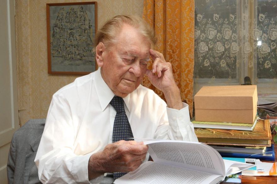 Picture: Centenarian Soviet deportee Kazys Ambrozaitis: I live well, I'm an average European
