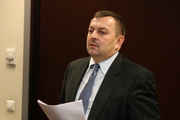 Meras V.Navickas tikina, kad privatizuotos savivaldybės įmonės dirbs skaidriau ir efektyviau.