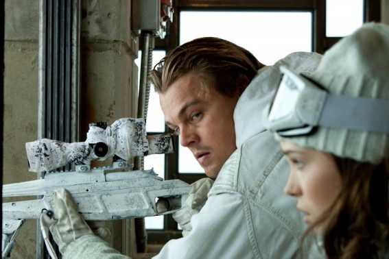 Kino juostoje „Pradžia“ pagrindinį vaidmenį sukūrė Leonardo DiCaprio