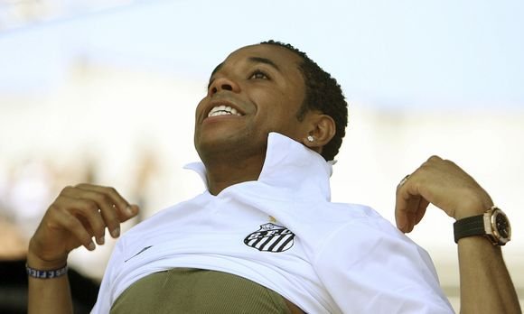 Robinho gimtinėje stengiasi atsigauti fiziškai ir psichologiškai.