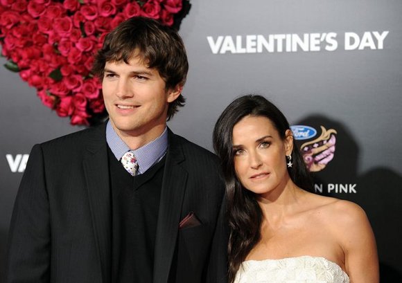 Ashtonas Kutcheris ir Demi Moore