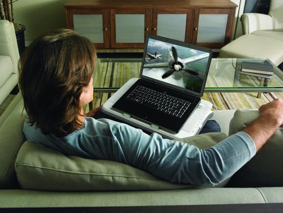 „Logitech Speaker Lapdesk N700“.