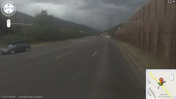 Moteris pakluso „Google Maps“ patarimui eiti nei kelkraščio, nei šaligatvio neturinčiu keliu.