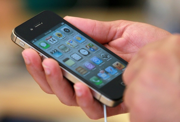 „iPhone 4S“