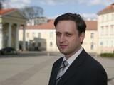 Irmanto Gelūno/15min.lt nuotr./T.Baranauskas buvusio dėstytojo A.Bumblausko knygą &bdquo;Senosios Lietuvos istorija 1009&ndash;1795&ldquo; viename komentare vadina &bdquo;plagiato antologija&ldquo; &ndash; esą joje naudojamos ne paties istoriko, o jo studentų mintys.