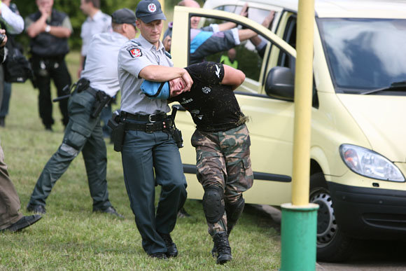 Kaune vyko konkursas „2009 metų geriausias Lietuvos viešosios policijos patrulis“, skirtas gerinti viešosios policijos patrulių profesinį ir fizinį pasirengimą