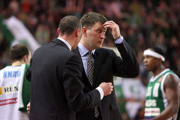 „Žalgiris“ įveikė „Lietuvos rytą“
