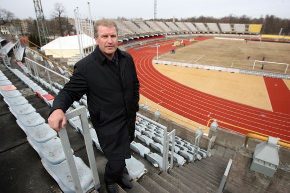 V.Snarskis džiaugtųsi, jei viešųjų ryšių akcija išgelbėtų griūvantį stadioną.