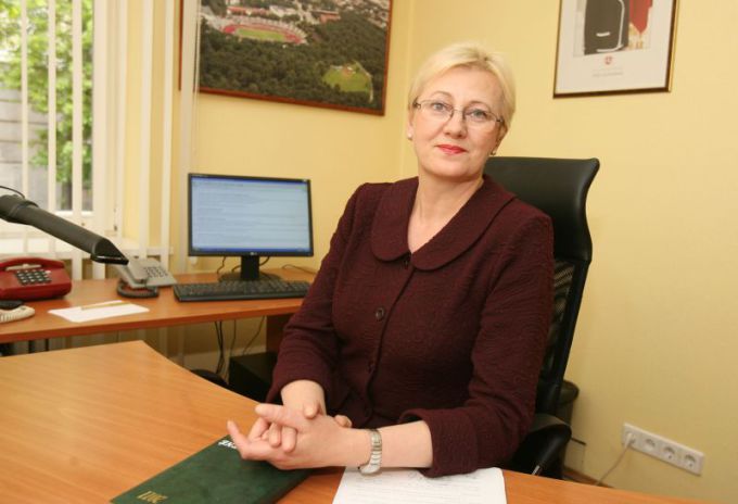 Vyriausybės atstovė Kauno apskrityje R.Noreikienė įsitikinusi, kad politikai priėmė netinkamą sprendimą.