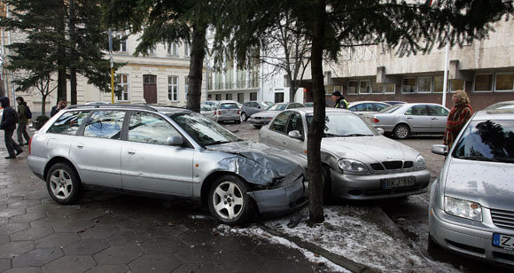  Avarijos metu labiausiai nukentėjo „Audi A4”, kuris iš pradžių buvo taranuotas, o paskui kitus automobilius taranavo ir pats.