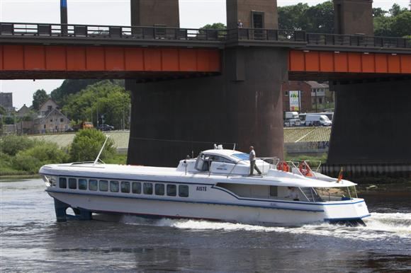 „Raketa“ į Nidą ir atgal plaukios iki rugsėjo 26 dienos. Iki tol ketinama surengti dar 17 reguliarių reisų, kurių metu laivas iš viso įveikia maždaug 300 km.