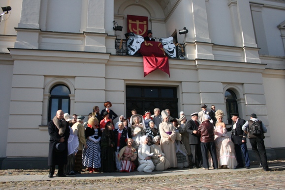Klaipėdos dramos teatras kreipėsi paramos miestelėnų. 