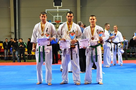 Nerijus Kaubrys, Lukas Kubilius bei Andrius Viktoravičius birželį atstovaus Lietuvai.