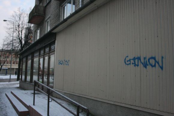 „Gin.ov“ užrašų Klaipėdoje - pilna. 