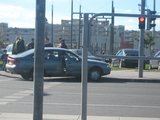 Aurelijos Kripaitės nuotr./Po susidūrimo Mazda užvažiavo ant &scaron;aligatvio. 