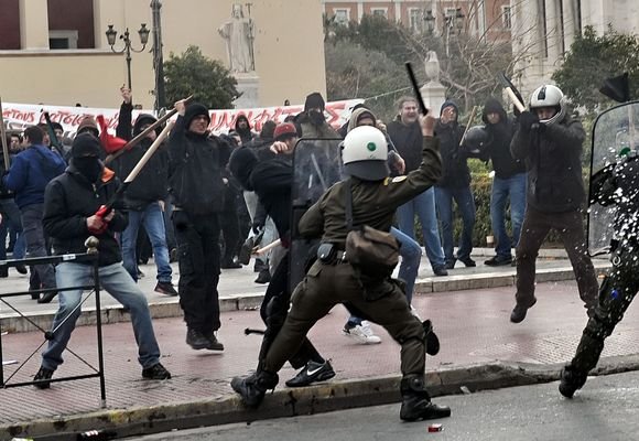Masiniai protestai Graikijoje