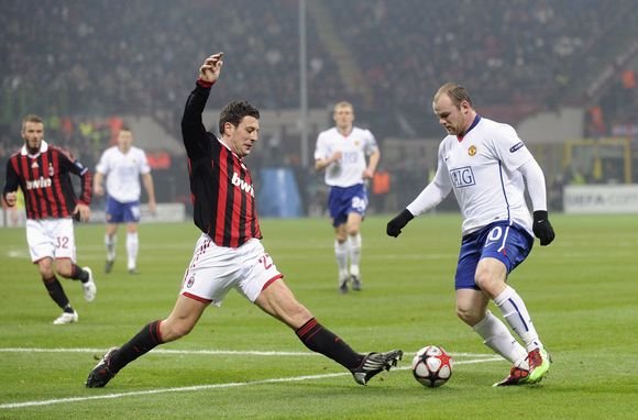  „Manchester United“ pergalės kalviu tapo W.Rooney (dešinėje).