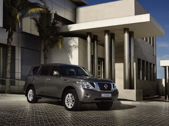Naujasis „Nissan Patrol“