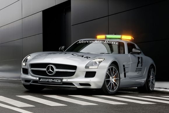 „Mercedes-Benz SLS AMG“