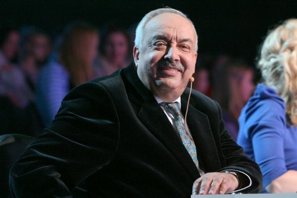 A.Večerskis.