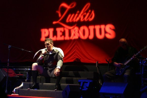 Muzikinės utopijos „Zuikis Pleibojus“ akimirkos.