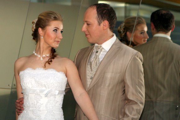 Televizijoje susituokę A.Aleinikova ir M.Lapelis