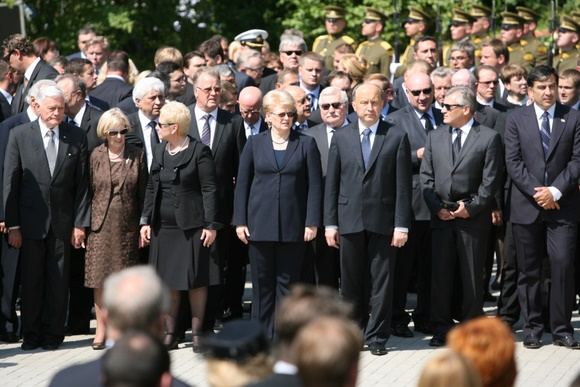 Algirdo Mykolo Brazausko laidotuvės Antakalnio kapinėse