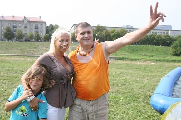 E.Santos su sunūmi Deimanu ir tėvu Gintu. 