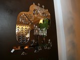 Juliaus Kalinsko/„15 minučių“ nuotr./Dizaino galerijoje ir parduotuvėje „Daiktų viešbutis“ ketvirtadienį buvo pristatyti prancūziško dizaino kūriniai ir buvo siūloma paragauti tradicinio prancūzų maisto.