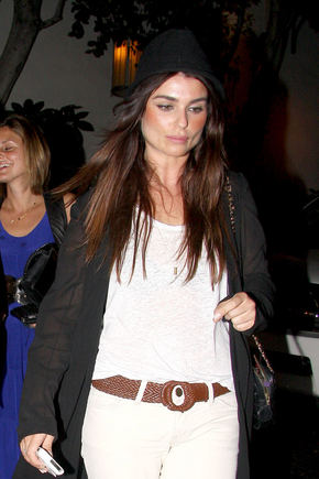 AOP nuotr./Ozzy ir Sharon Osbourne&rsquo;ų dukra Aimee Osbourne nesutiko filmuotis TV &scaron;ou, todėl, kai ji būdavo namie, kameros būdavo i&scaron;jungiamos.