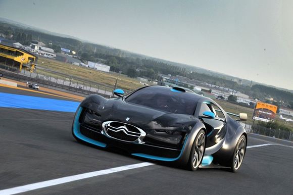 „Citroen Survolt“ lenktynių trasoje