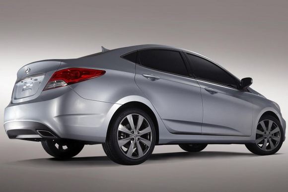 „Hyundai RB“ – mažo sedano Rytų rinkoms konceptas