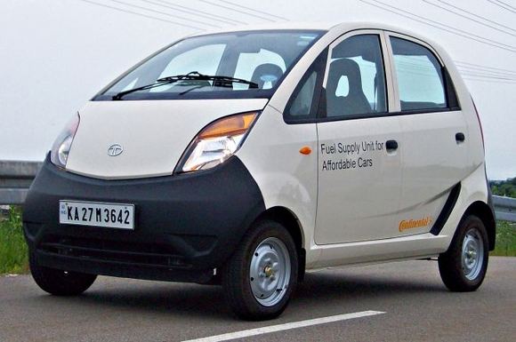 „Tata Nano CX“