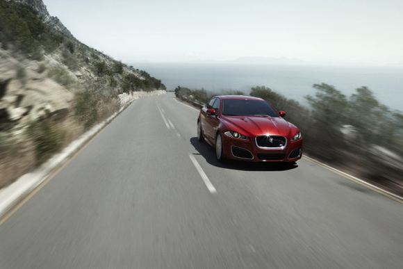 „Jaguar XF“
