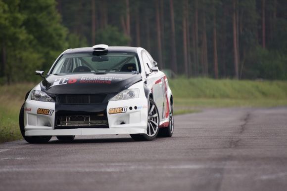 „Lexus IS F“ – „Artas Racing – PBS“ ginklas tūkstančiui kilometrų