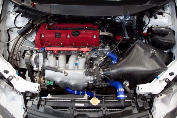 Komandos nuotr./Martyno Samuičio ir Arūno Gransko &bdquo;Honda Civic Type R&ldquo; 
