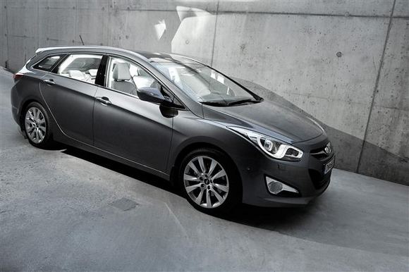 „Hyundai i40“