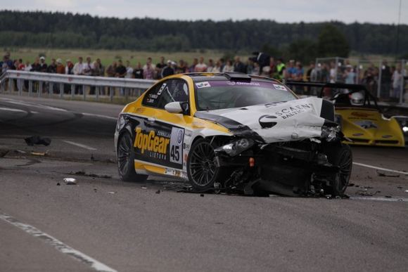 BMW M3 avarija