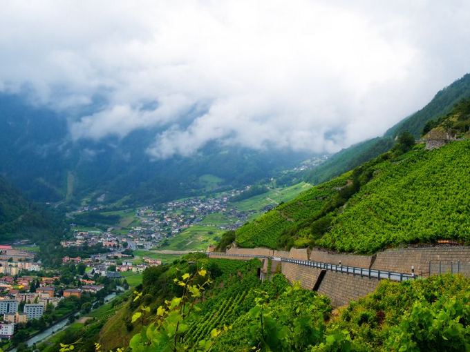Kelias Šveicarijos Alpėse