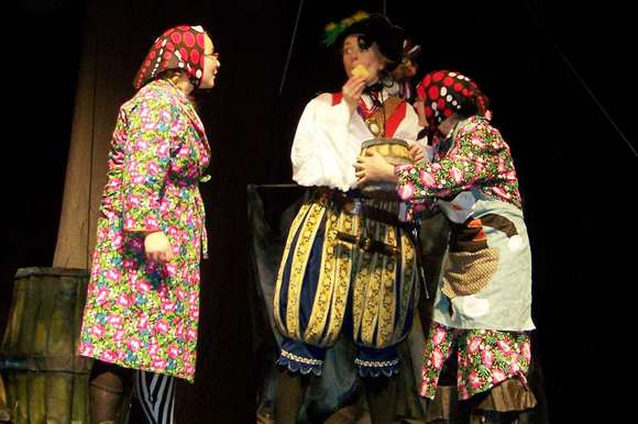 „Raganiukės“ teatras
