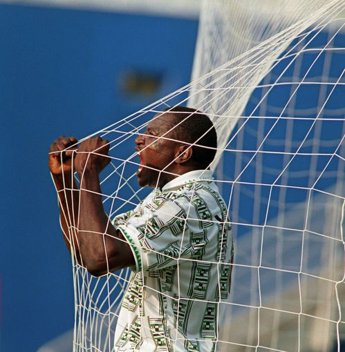 rashidi-yekini-1994-m-4fa52841472ae.jpg