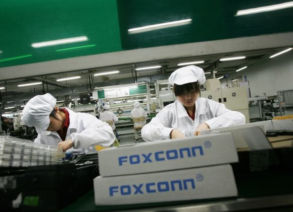 „Foxconn“ darbuotojai